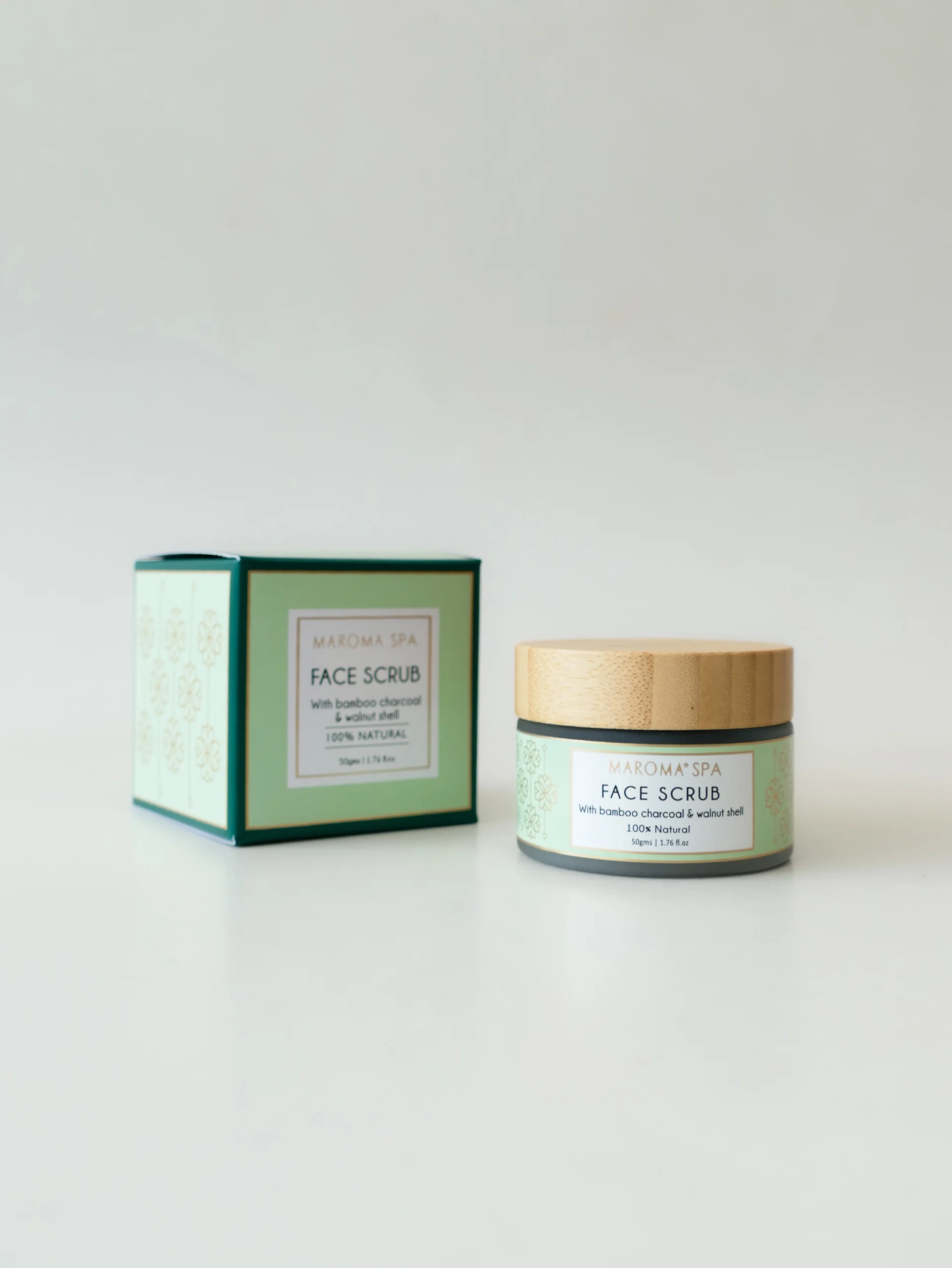 Face Scrub with Bamboo Charcoal and Walnut Shell - Maroma